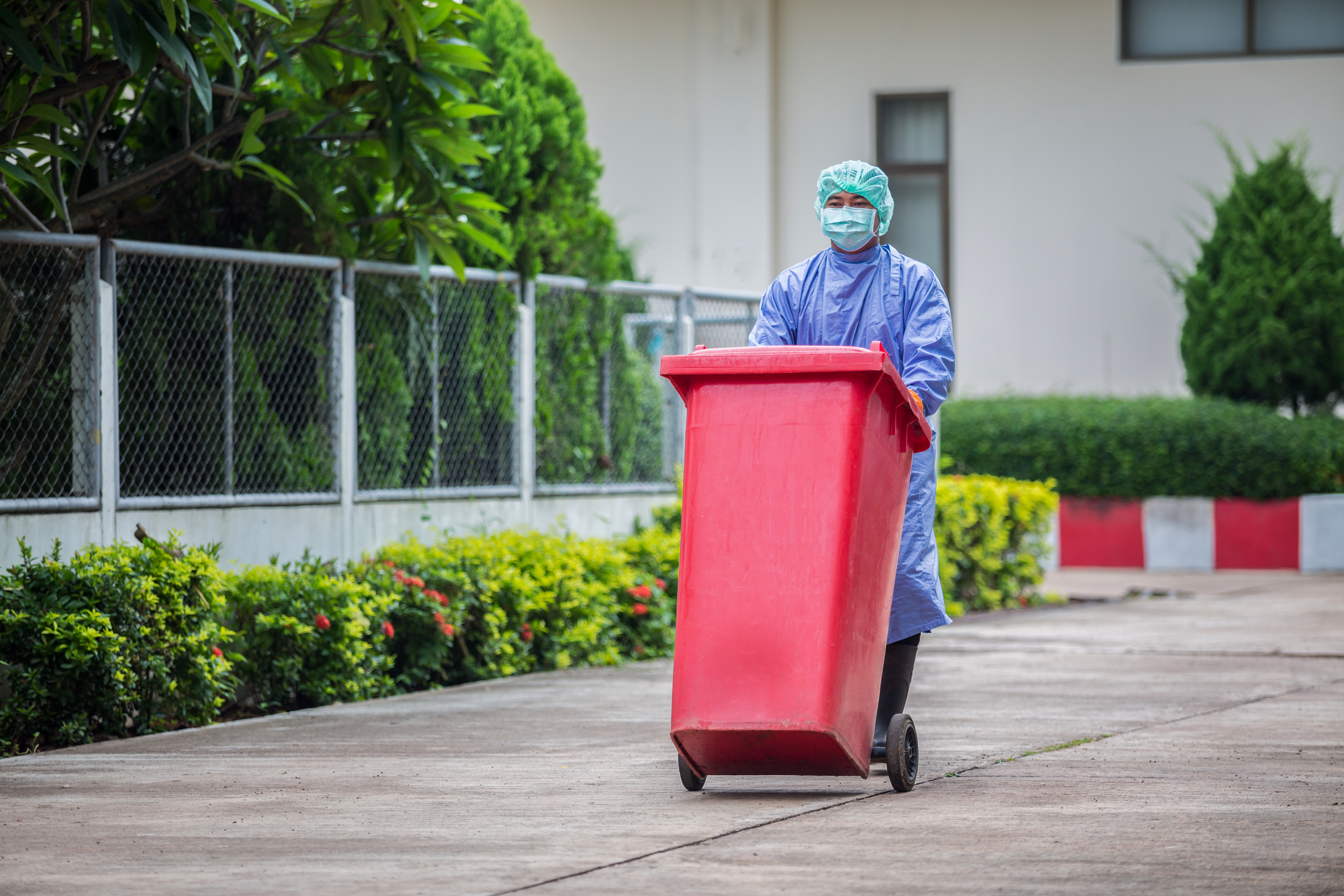 How Do You Properly Dispose of Biohazard Waste?